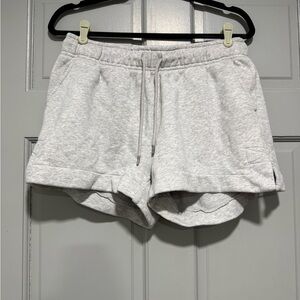 Universal Thread Gray Women's Shorts
